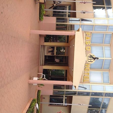Faso Hotel Ouagadougou Eksteriør billede